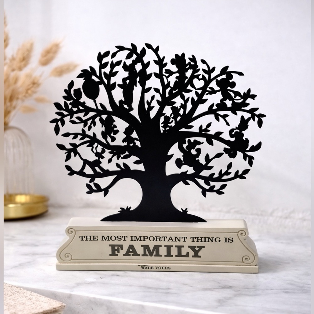 Hallmark Black Family Tree Wall Decor 🧑‍🧑‍🧒‍🧒🟰🏠